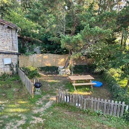 Casa de Férias Maison Gorges De L'aveyron Penne