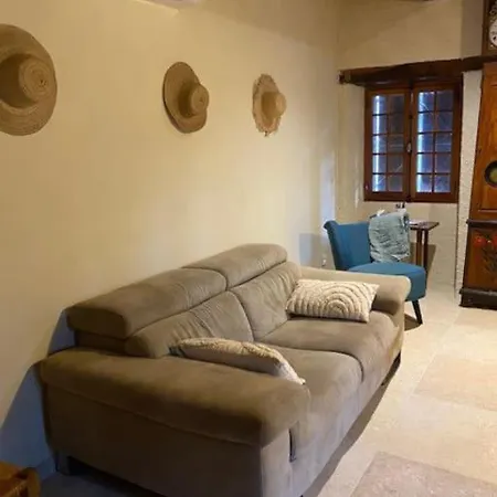 Casa de Férias Maison Gorges De L'aveyron